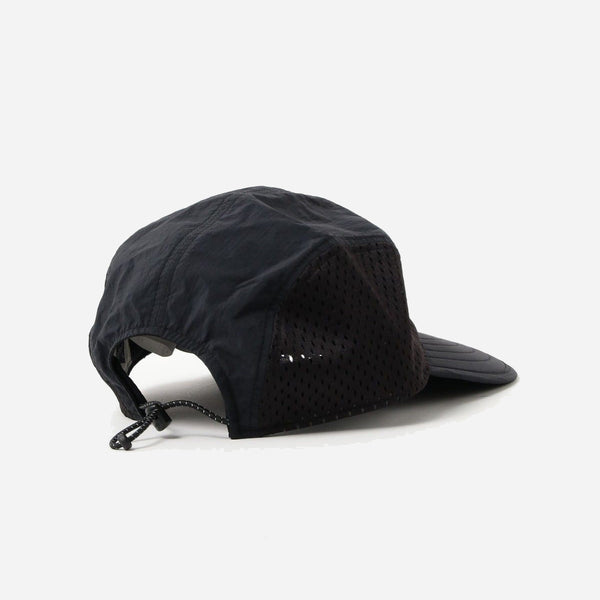 LONG BILL RUNNING CAP - BLACK