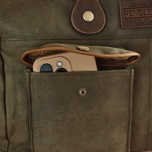 ODYSSEY WAXED CANVAS MESSENGER BAG - OLIVE