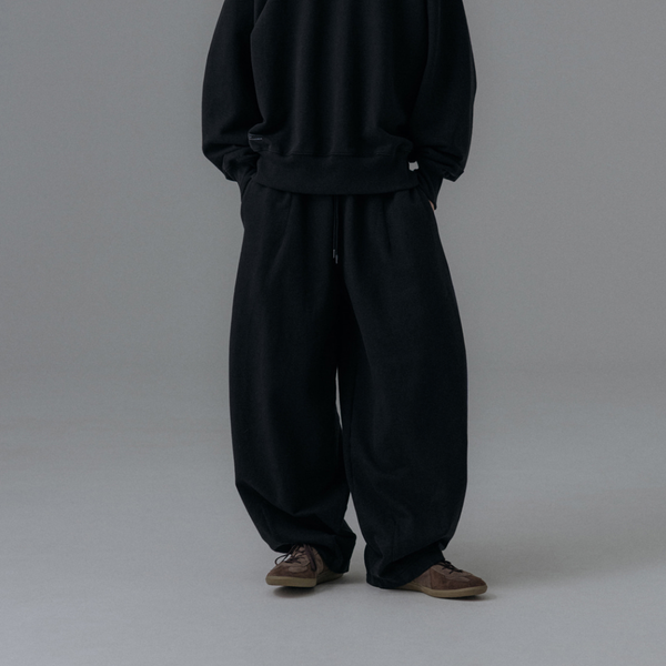 Anglan Steady Sweat Balloon Pants - Black