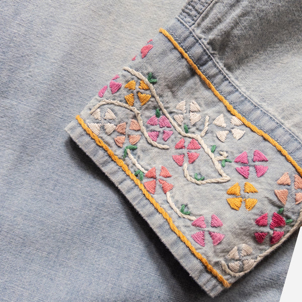 EMBROIDERED CHAMBRAY SHIRT - WASHED AND FADED