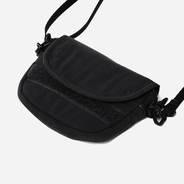 CLAM BAG - BLACK