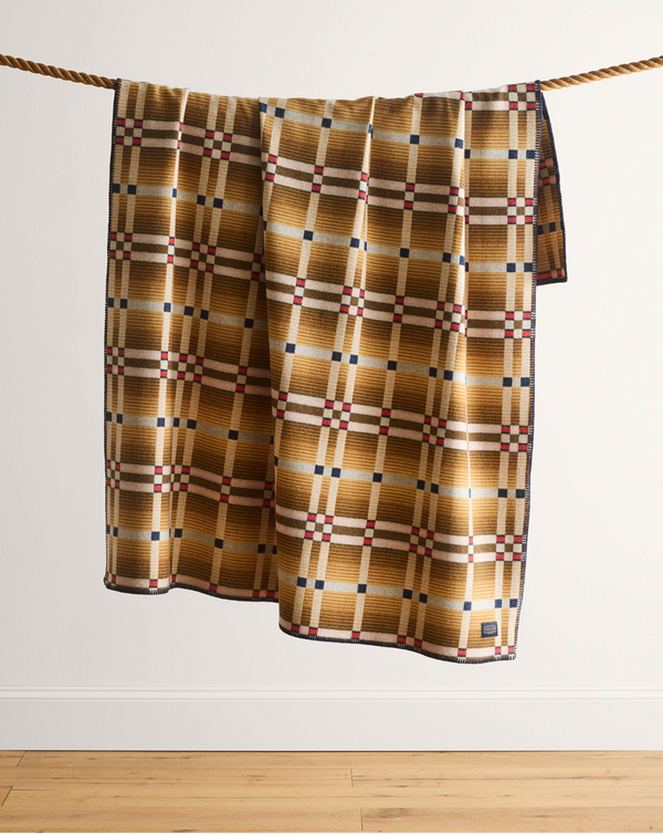 Four Square Throw - Slide Mountain Natural