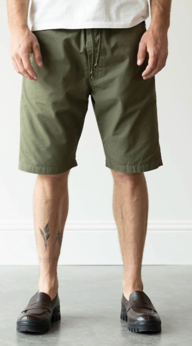 NEW YORKER SHORT - ARMY GREEN