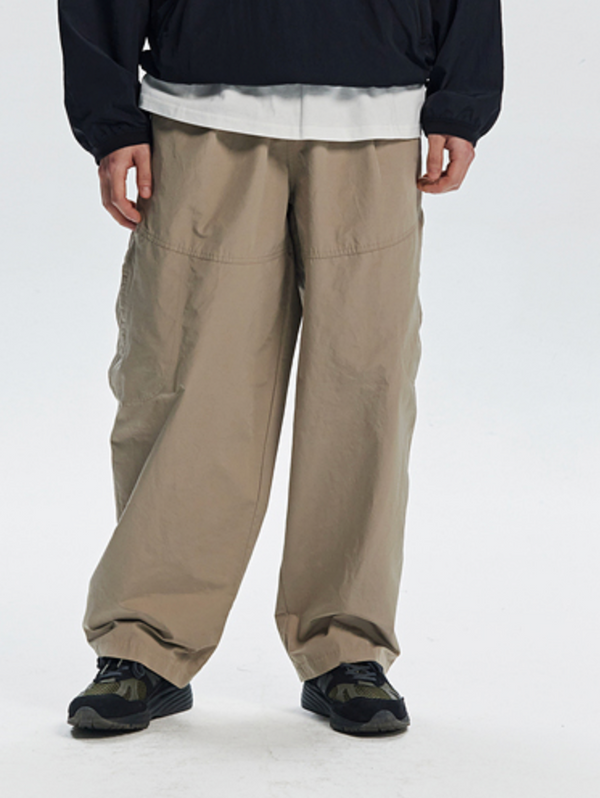 POCKET BALLOON PANTS - BEIGE