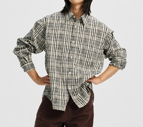 GATHERED SEERSUCKER CHECK SHIRT - BLACK