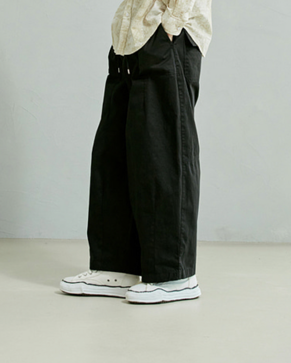 TWILL BALLOON PANTS - BLACK