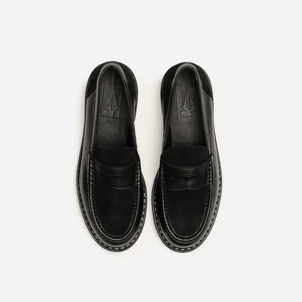 Arrow Moccasin Concord Loafer - Black