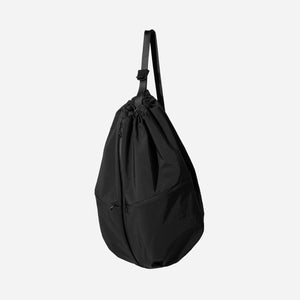 Mazi Untitled - BUNDLE BAG- BLACK -  - Main Front View