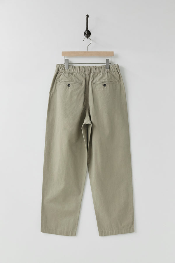 BOX PLEATS PANTS - HUMUS SAND