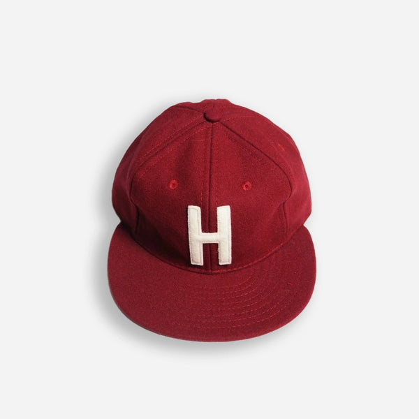 HARVARD UNIVERSITY 1950 BALLCAP - RED