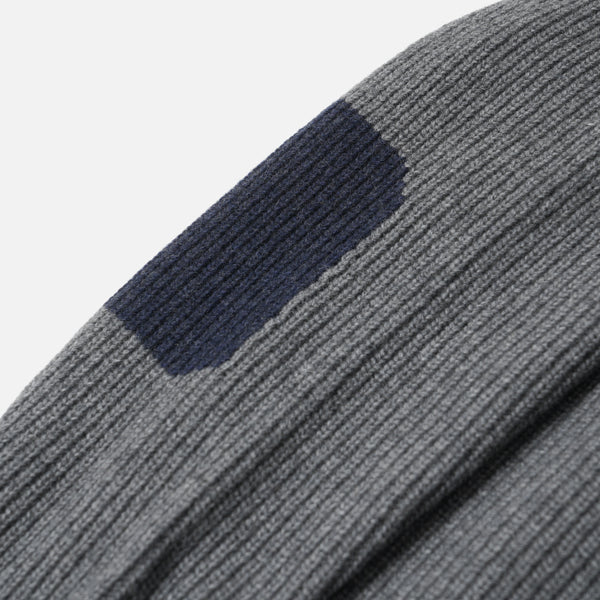 PATCH ROUND PULLOVER KNIT - GREY