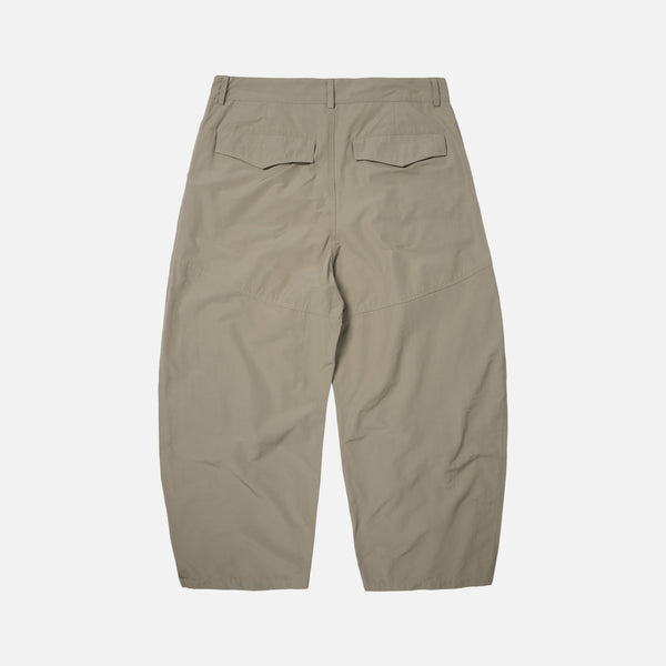 POCKET BALLOON PANTS - BEIGE