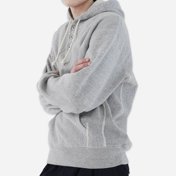 HALF BUTTON HOODIE - HEATHER GREY